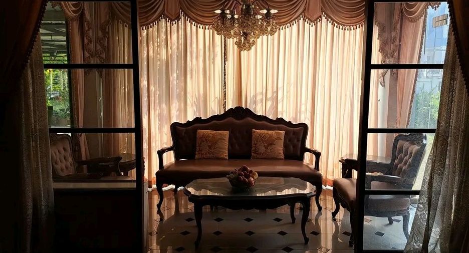 À vendre 5 chambres maison à Bueng Kum, Bangkok