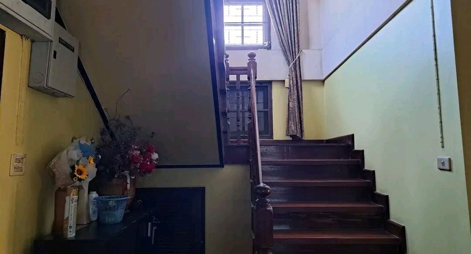 À vendre 5 chambres maison à Bueng Kum, Bangkok