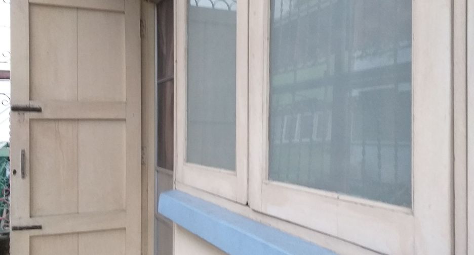 Casa adosada en venta de 3 habitaciones en Yan Nawa, Bangkok