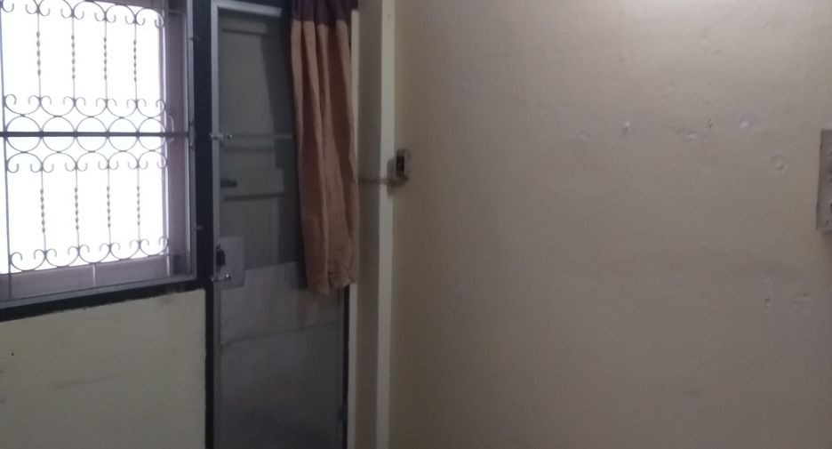 Casa adosada en venta de 3 habitaciones en Yan Nawa, Bangkok