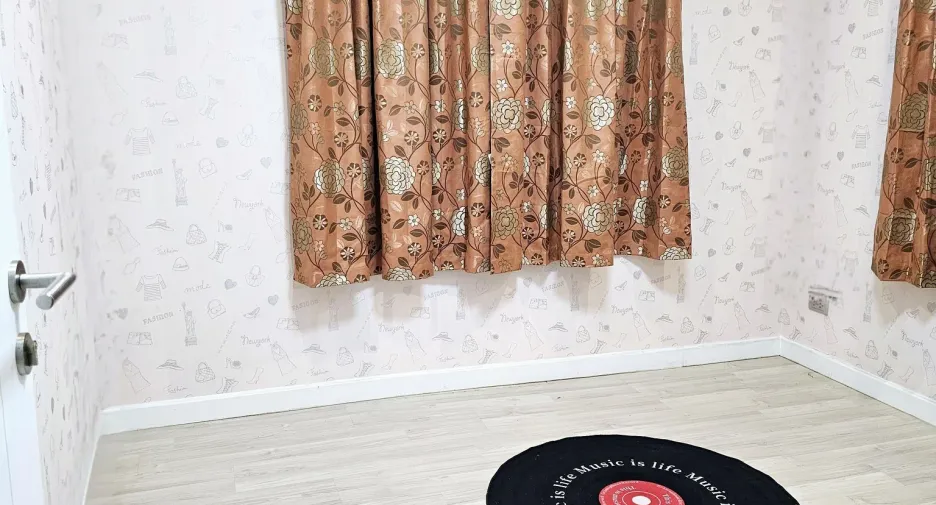 For sale and for rent 4 bedrooms house in Lat Krabang, Bangkok