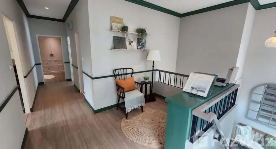 For sale 4 ベッドルーム house in Bang Khun Thian, Bangkok