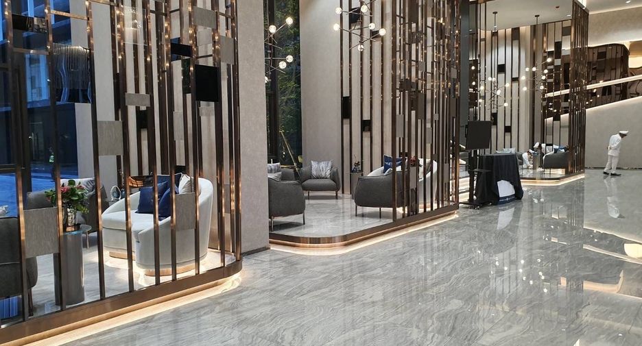 For sale studio apartment in Huai Khwang, Bangkok
