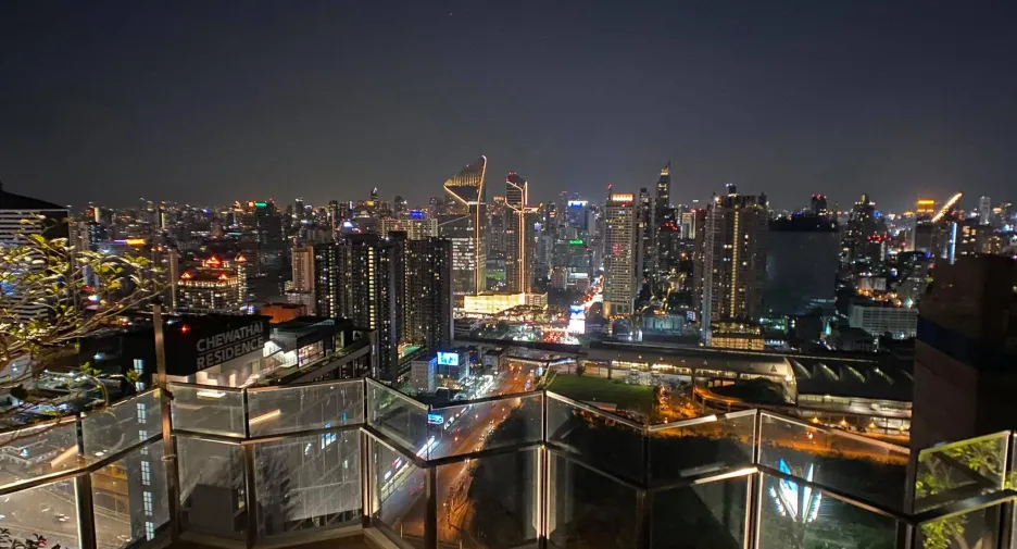 For sale studio apartment in Huai Khwang, Bangkok