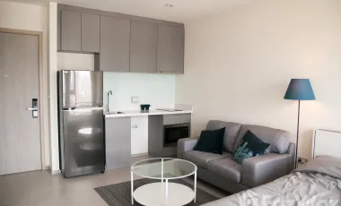 Condo en venta de estudio en Khlong Toei, Bangkok