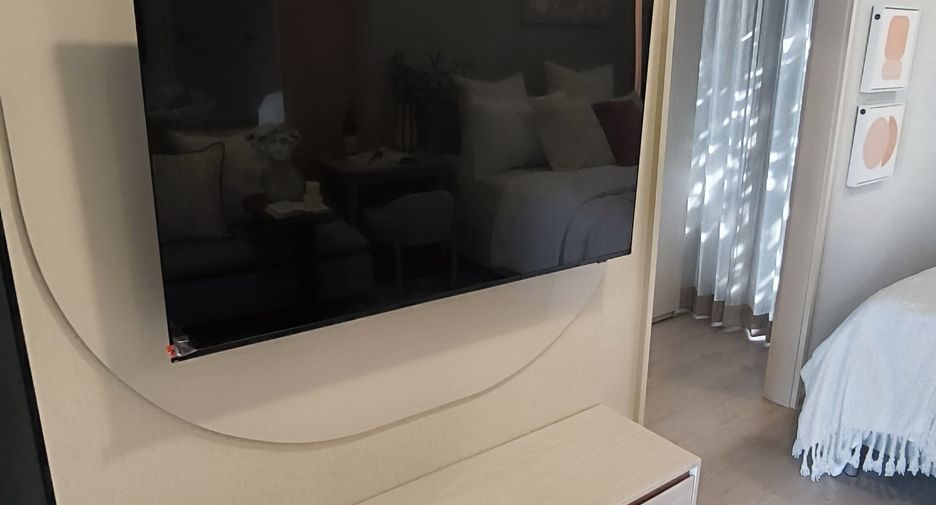 For sale 1 bed condo in Wang Thonglang, Bangkok