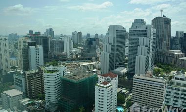 Wohnung zum Kauf mit 2 Zimmer in Khlong Toei, Bangkok