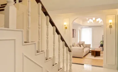 For sale 4 bedrooms condo in Watthana, Bangkok