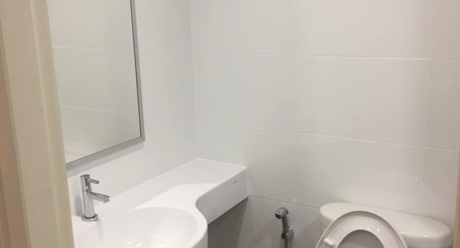 Wohnung zur Miete mit 1 Zimmer in Bang Khae, Bangkok
