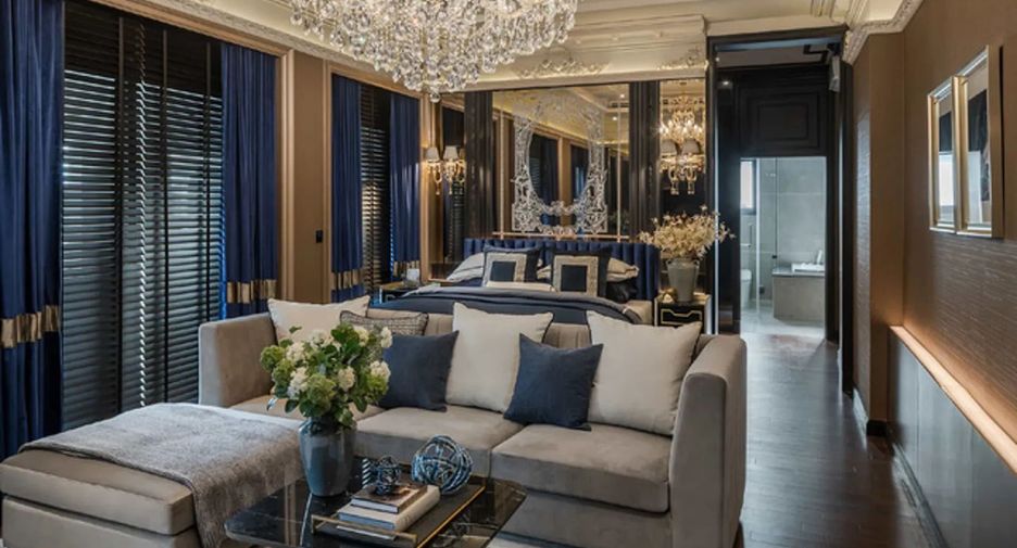 Haus zum Kauf mit 5 Zimmer in Taling Chan, Bangkok