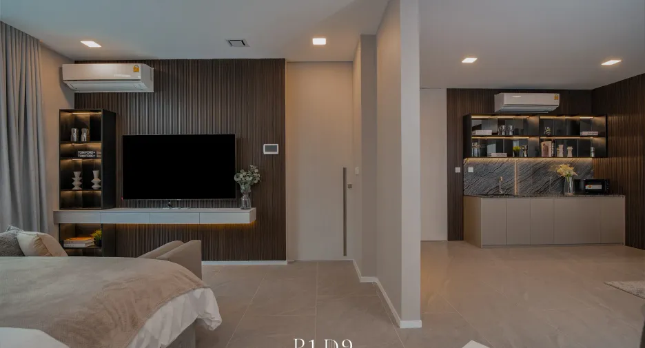 For sale and for rent 4 bedrooms house in Saphan Sung, Bangkok