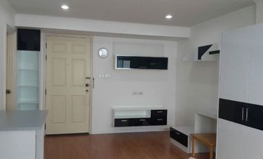 For sale 1 bed condo in Huai Khwang, Bangkok