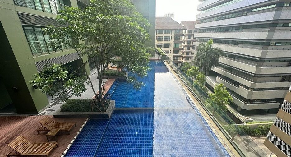 For sale 2 bedrooms condo in Watthana, Bangkok