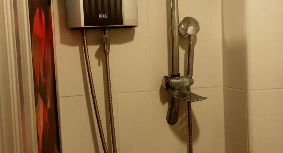 For sale 1 bed condo in Bang Kapi, Bangkok