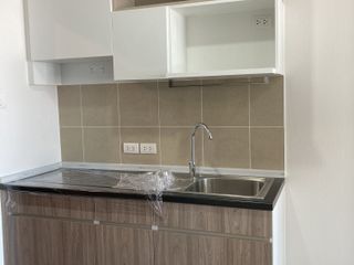 Wohnung zum Kauf mit 1 Zimmer in Khlong San, Bangkok