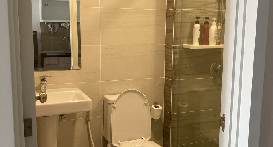 For sale 1 bed condo in Khlong San, Bangkok