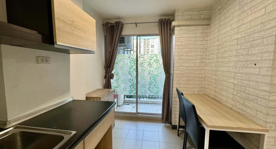 For rent 1 bed condo in Khan Na Yao, Bangkok