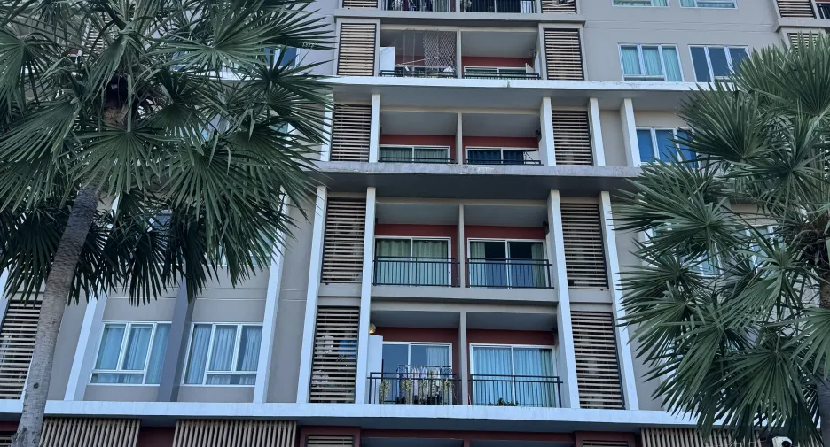 For sale 2 bedrooms condo in Khan Na Yao, Bangkok