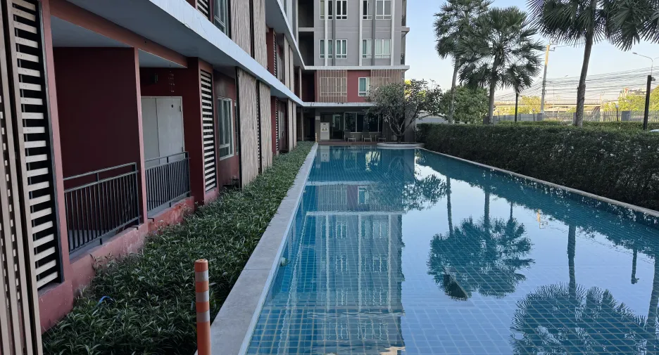 For sale 2 bedrooms condo in Khan Na Yao, Bangkok