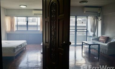 Condo en venta y en alquiler de 1 habitaciones en Watthana, Bangkok