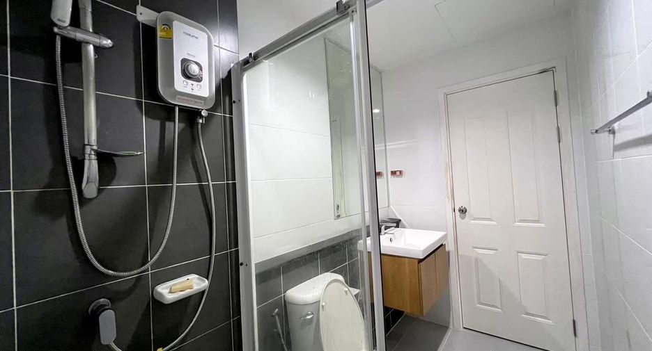 For sale and for rent 3 bedrooms townhouse in Bang Phli, Samut Prakan