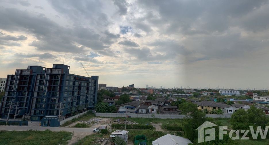 For sale 1 bed condo in Mueang Samut Prakan, Samut Prakan