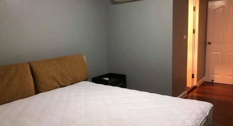 For rent and for sale 2 bedrooms condo in Yan Nawa, Bangkok