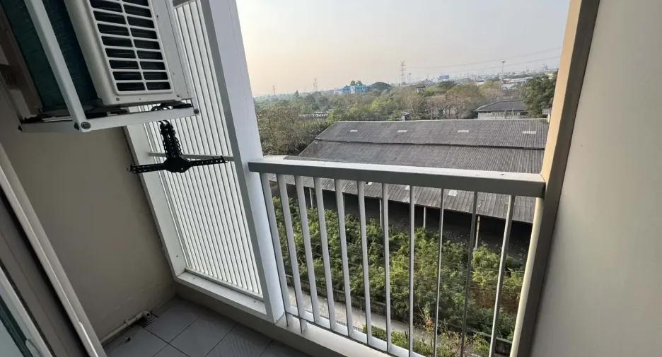For sale and for rent 1 bed condo in Mueang Samut Prakan, Samut Prakan