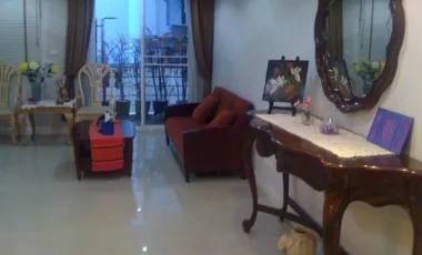 Wohnung zum Kauf mit 2 Zimmer in Khlong Toei, Bangkok