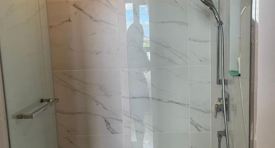 For sale and for rent 1 bed condo in Phra Khanong, Bangkok