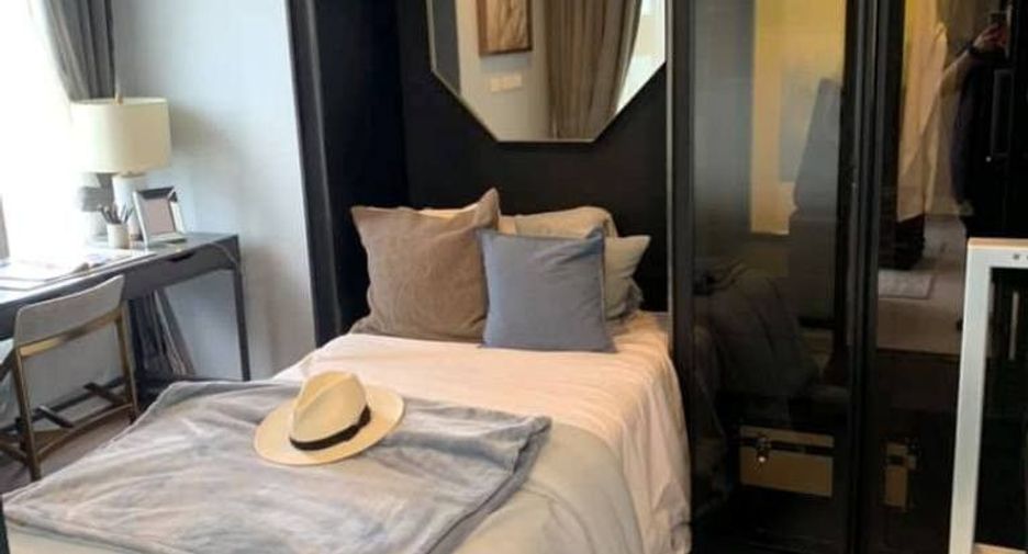 For sale 2 bedrooms condo in Sathon, Bangkok