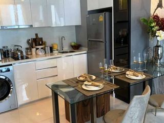 For sale 2 bedrooms condo in Sathon, Bangkok