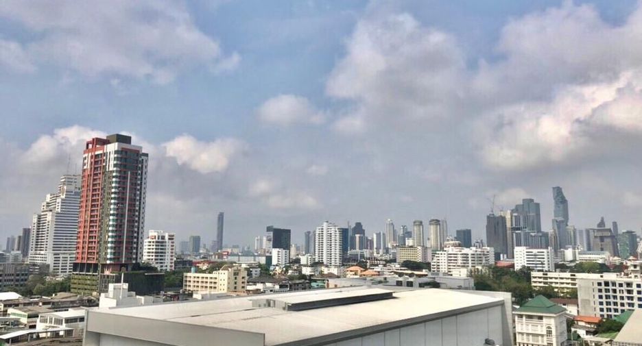 For sale and for rent 2 bedrooms condo in Yan Nawa, Bangkok
