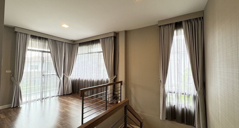 À vendre 4 chambres maison à Sai Mai, Bangkok