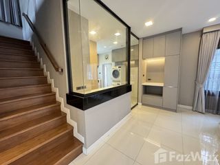 For sale 4 bedrooms house in Sai Mai, Bangkok