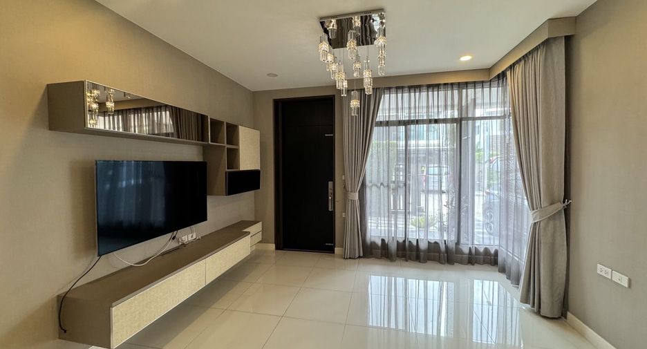 À vendre 4 chambres maison à Sai Mai, Bangkok