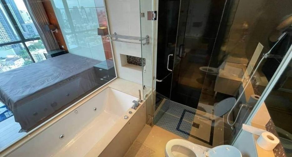 Condo en venta y en alquiler de 2 habitaciones en Khlong Toei, Bangkok