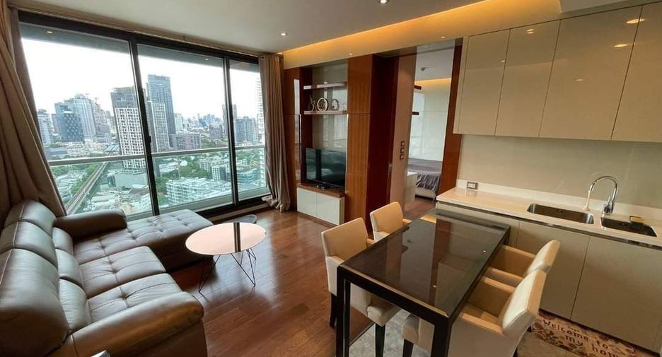 Condo en venta y en alquiler de 2 habitaciones en Khlong Toei, Bangkok