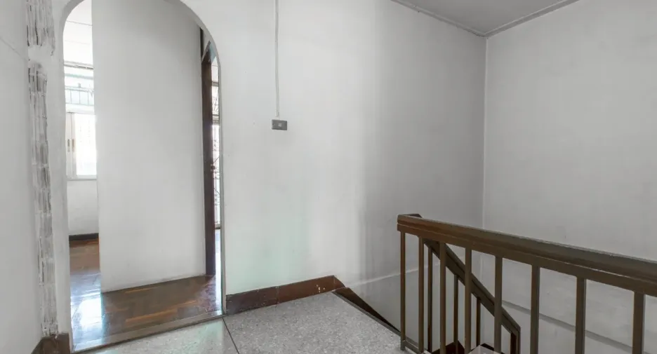 For sale 4 bedrooms townhouse in Yan Nawa, Bangkok