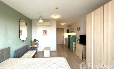 À louer studio condo à Bang Na, Bangkok
