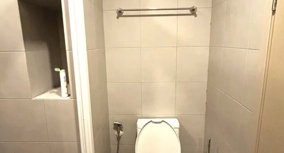 Wohnung zur Miete mit Studio in Bang Na, Bangkok