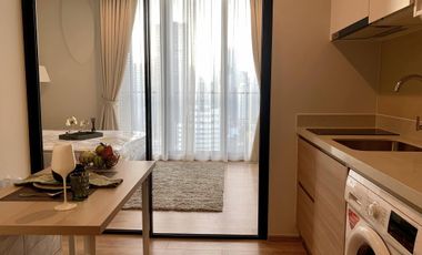 À vendre et à louer 1 chambre condo à Watthana, Bangkok