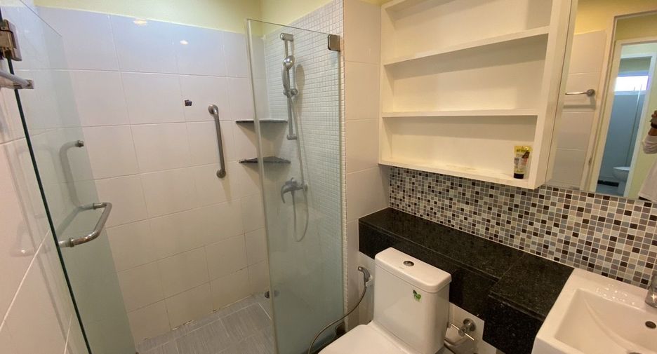 For sale and for rent 2 bedrooms condo in Khlong Toei, Bangkok