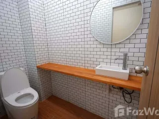 For sale 4 ベッドルーム house in Khlong San, Bangkok