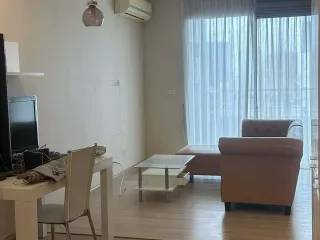 出售 和 出租 1 卧室 公寓 在 Khlong San, 曼谷