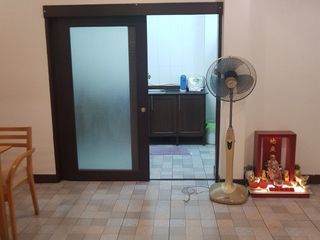 For sale 4 bedrooms townhouse in Watthana, Bangkok