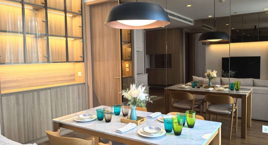 For sale and for rent 2 bedrooms condo in Watthana, Bangkok