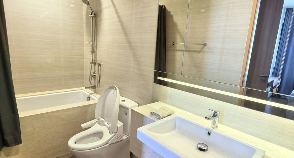 For sale and for rent 2 bedrooms condo in Watthana, Bangkok