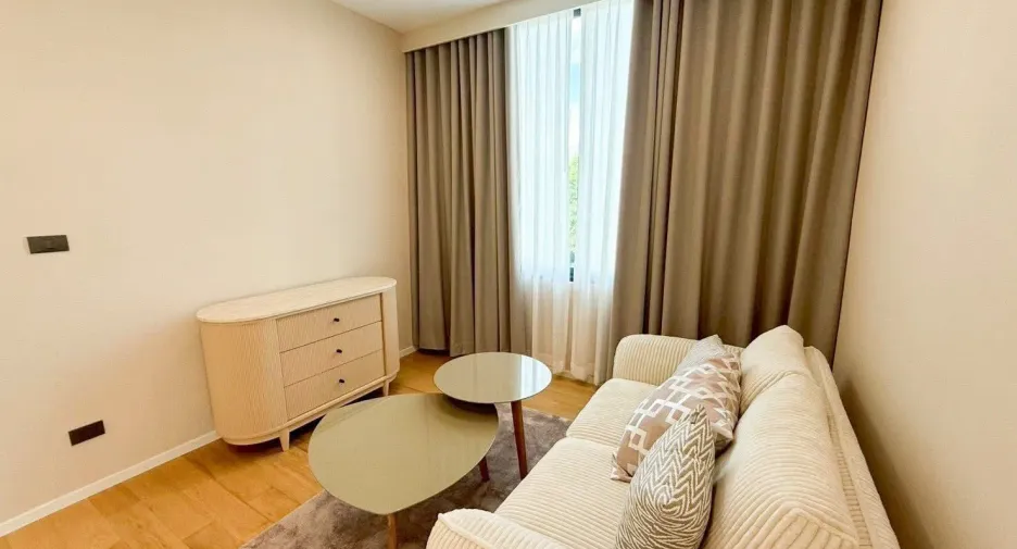 Villa zum Kauf mit 4 Zimmer in Lat Phrao, Bangkok