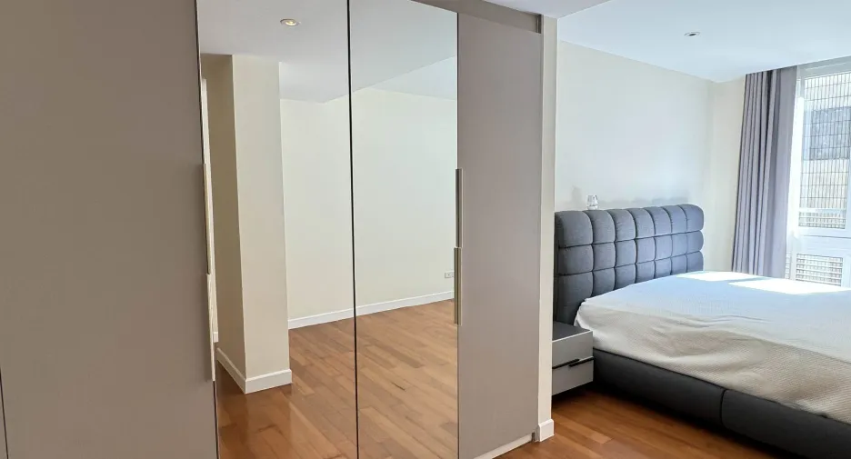 For sale and for rent 3 bedrooms condo in Watthana, Bangkok